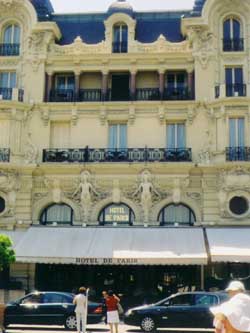 Lucire in Monte Carlo